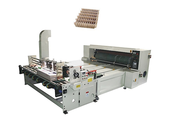 Chine Machine de fabrication de cartons d'emballage de papier de rendement élevé/Machiner de fabrication 7.5Kw/11Kw fournisseur
