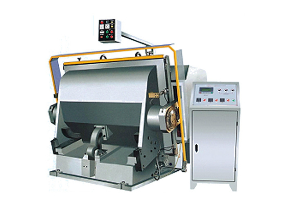 Chine Machine ondulée semi automatique de fabrication de cartons de carton, machine de découpage se plissante plate pour les boîtes ondulées  fournisseur