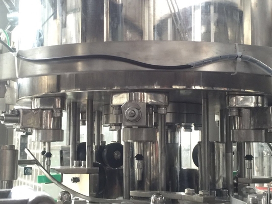 Chine Machine de remplissage carbonatée automatique de l'eau de seltz Control Center programmable fournisseur