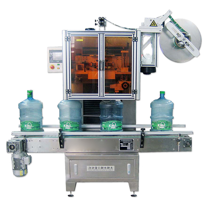 Chine Chapeau scellant la machine d'applicateur de douille de rétrécissement d'acier inoxydable avec le générateur de vapeur fournisseur
