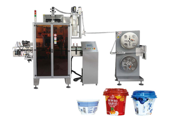 Chine Machine à étiquettes de douille globale de bouteille de l'eau minérale exactitude de positionnement élevée fournisseur