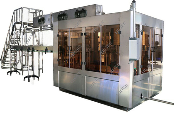 Chine Machine de remplissage de bouteilles industrielle de jus fournisseur