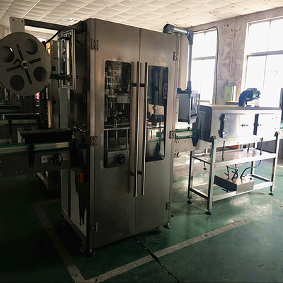Chine Machine de remplissage fraîche de JuiceHot, machine de remplissage liquide complètement automatique 15000BPH fournisseur