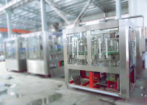 Chine Équipement de mise en bouteilles 110V de jus de jus de remplissage de boissons non-gazéifiées automatiques de machine fournisseur