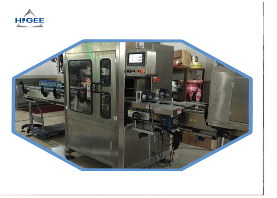 Chine Machine à étiquettes de douille automatique de rétrécissement pour le tunnel de rétrécissement de vapeur de classe de tasse fournisseur